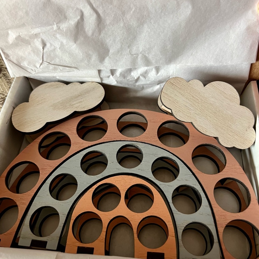 Essential Oil bottle and roller ball holder / display. Brand new, never used.